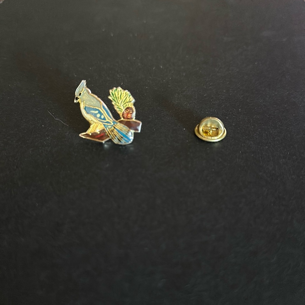 Vintage blue jay bird pine tree pin